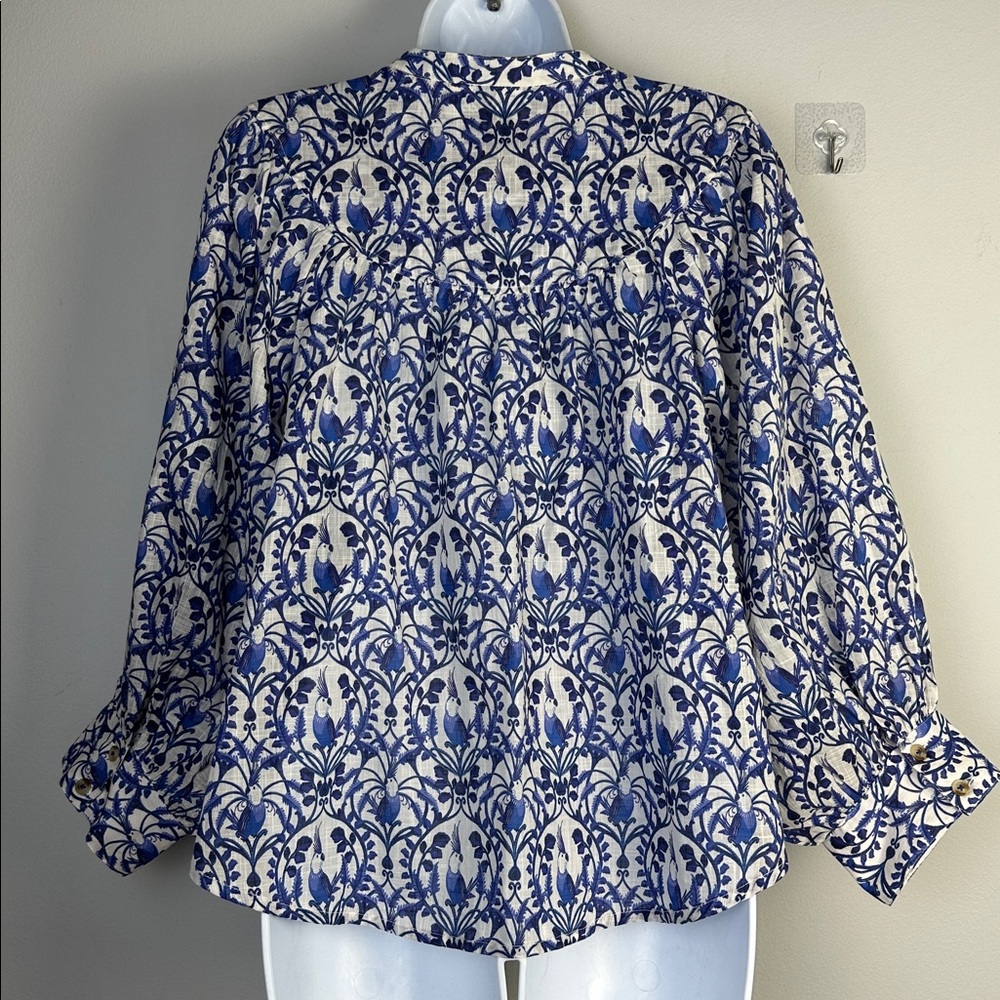 NEW Anthropologie Maeve Cockatoo Bird Blouse Button Front Shirt Balloon Sleeve M - Picture 10 of 16